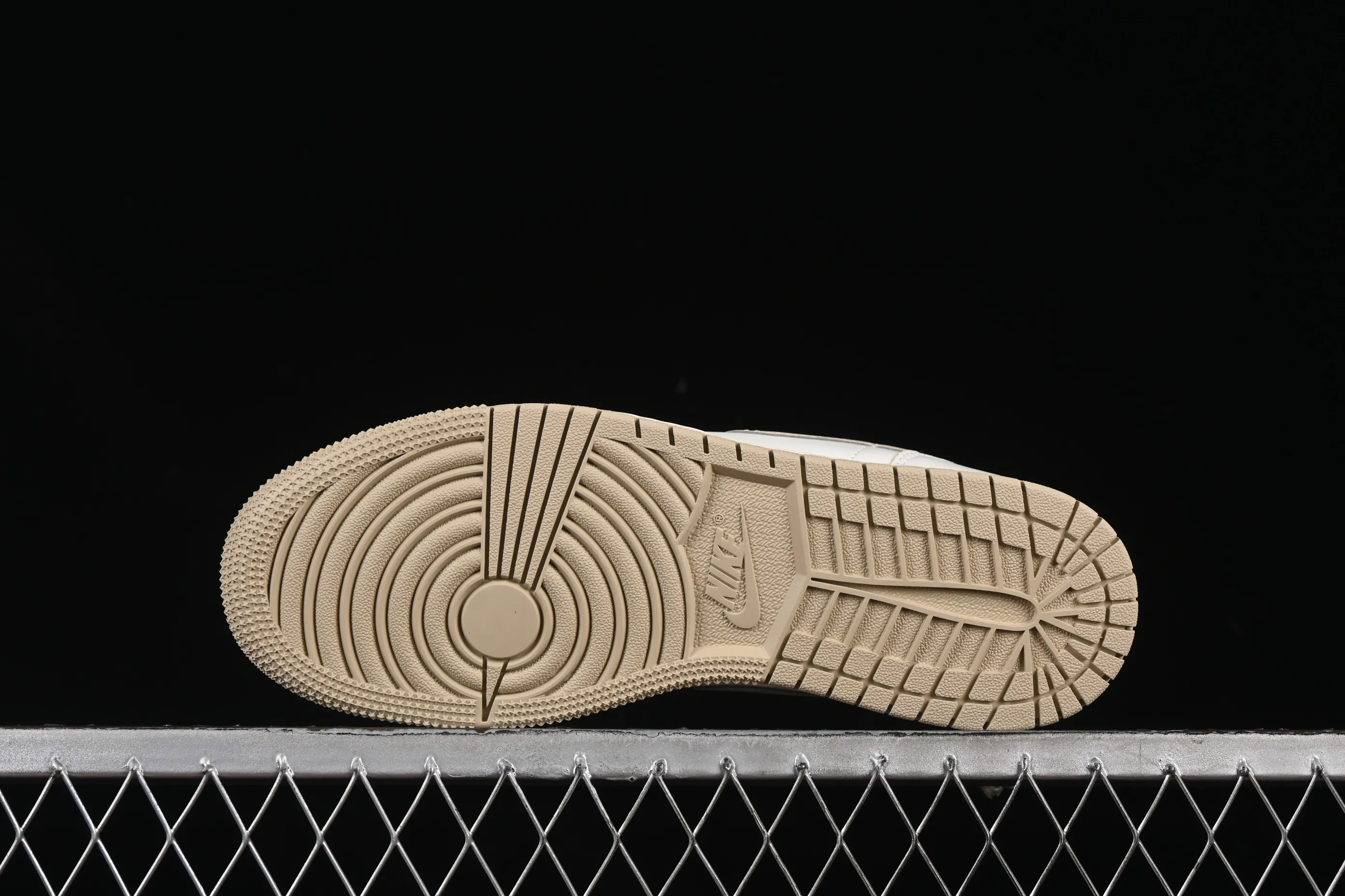 All categories Air Jordan Jordan series basketball shoes Air Jordan 1 Low Air Jordan 1 Low AJ1 Joe 1 off-white low-top cultural and leisure sports sneakers DC0774-112